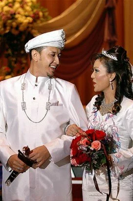 Muslim wedding photo