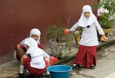 Muslim_girl_Indonesia